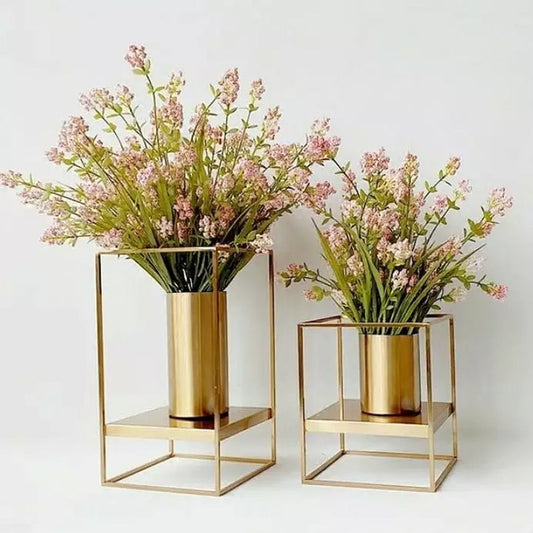 Metal Frame Flower Vase